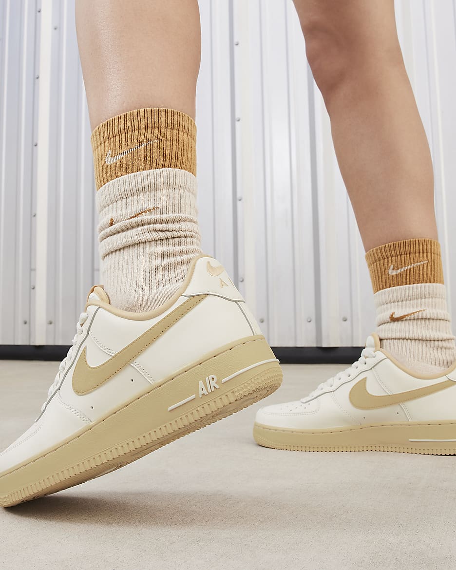 Nike women's air force 1 07 white online